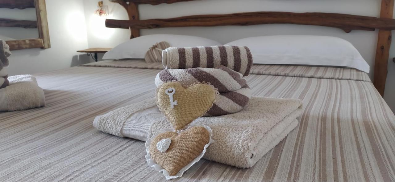 Steddueoro Bed & Breakfast Baunei Oda fotoğraf