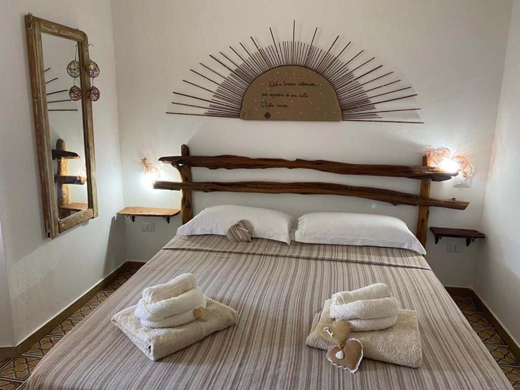 Steddueoro Bed & Breakfast Baunei Oda fotoğraf